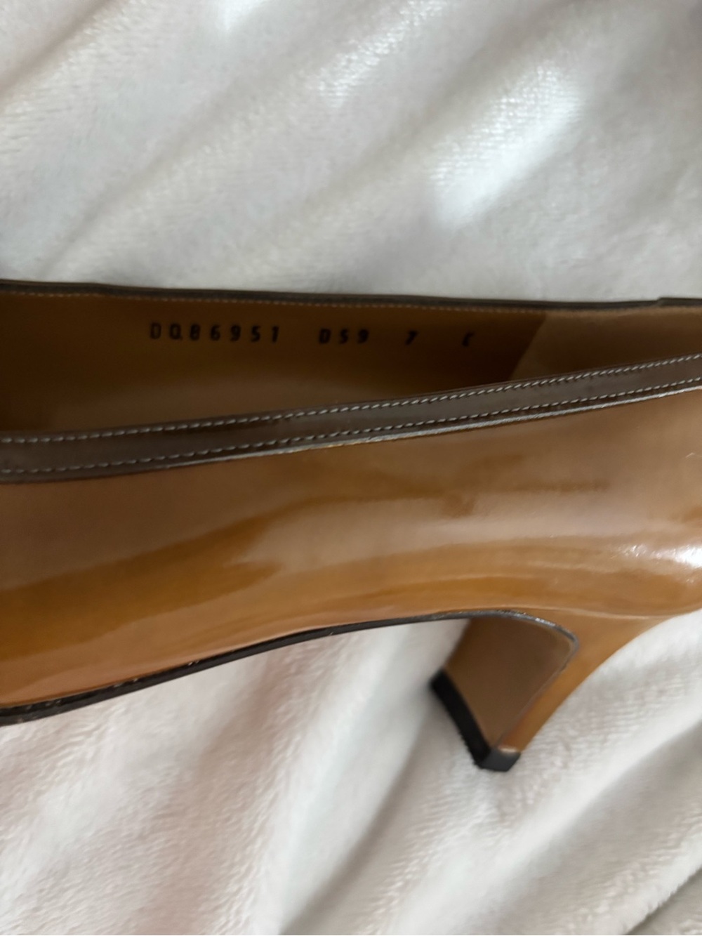 Salvatore Ferragamo Brown Leather Square-Toe Flats with Gold Logo Accent - Picture 5 of 10